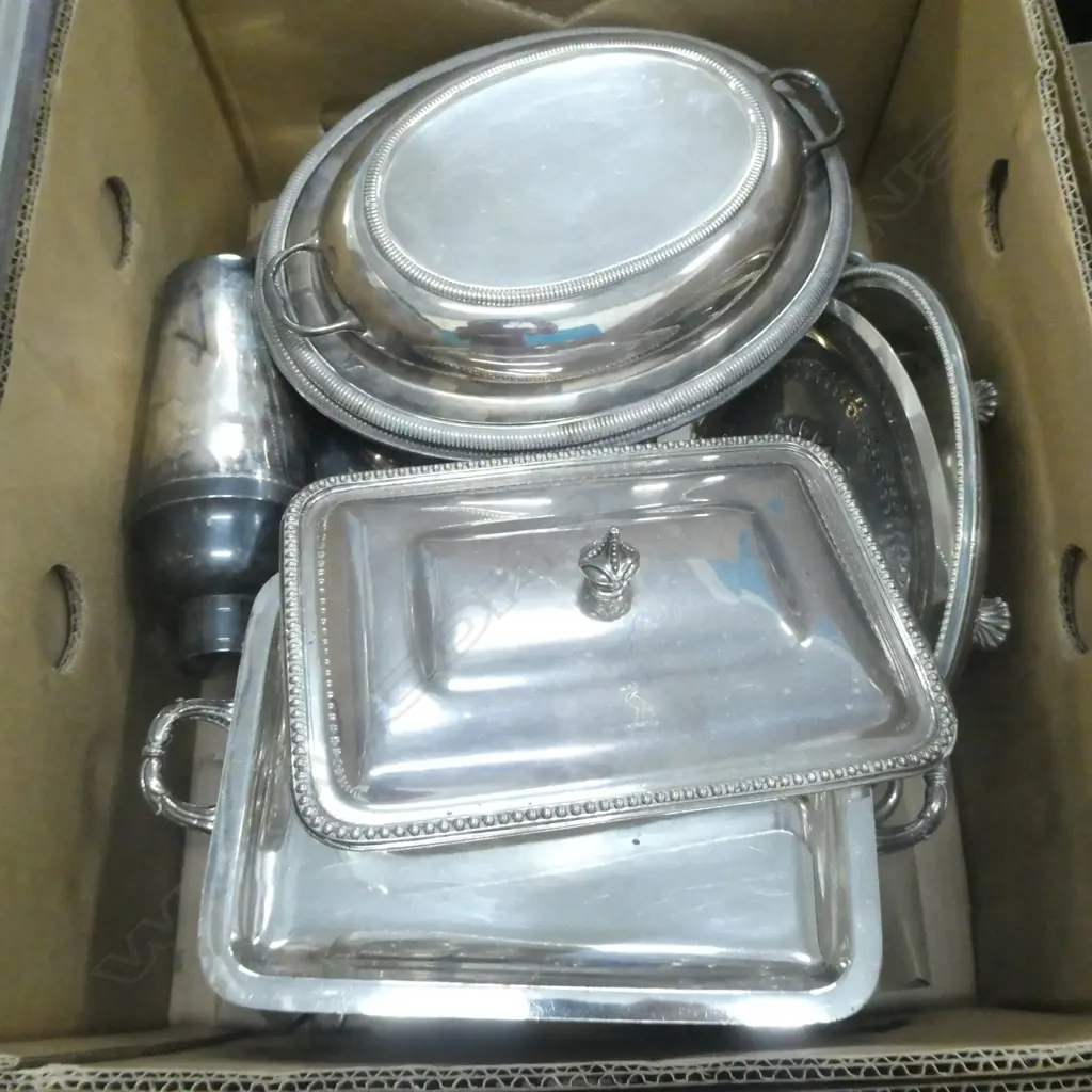 BOX LOT ASST. EP CHAFFING DISHES ETC Image 1++