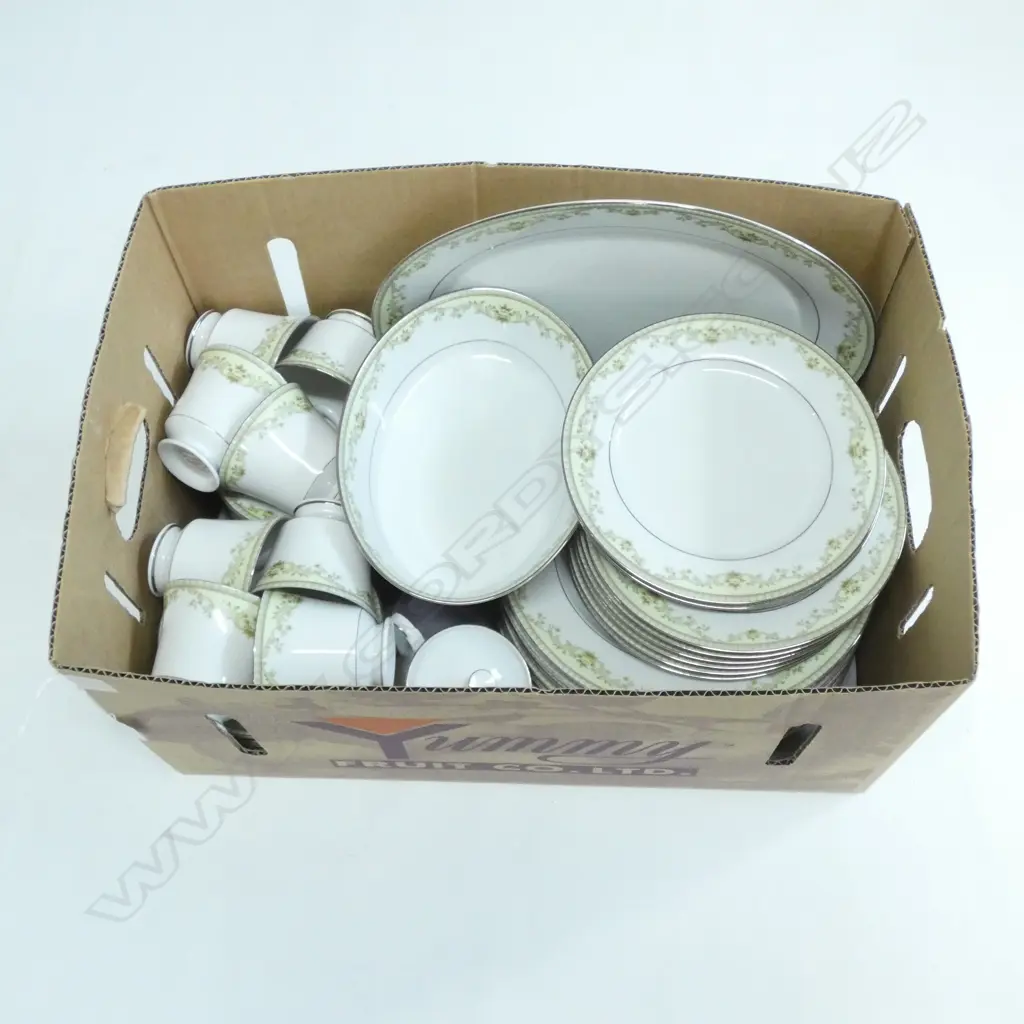 BOX LOT NORITAKE 'RALEIGH' DINNER SERVICE Image 1++