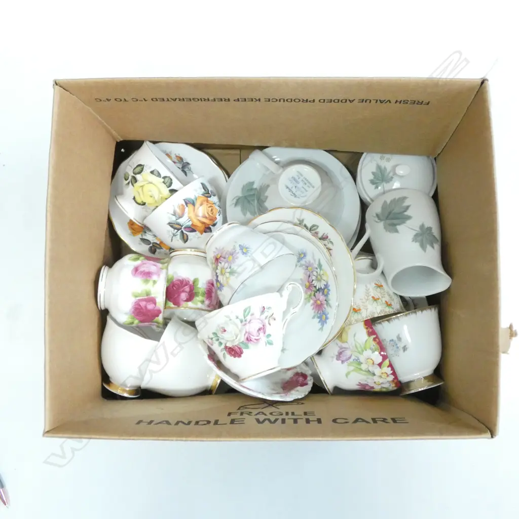 BOX LOT ASST. TEA CUPS & SAUCERS  Image 1++