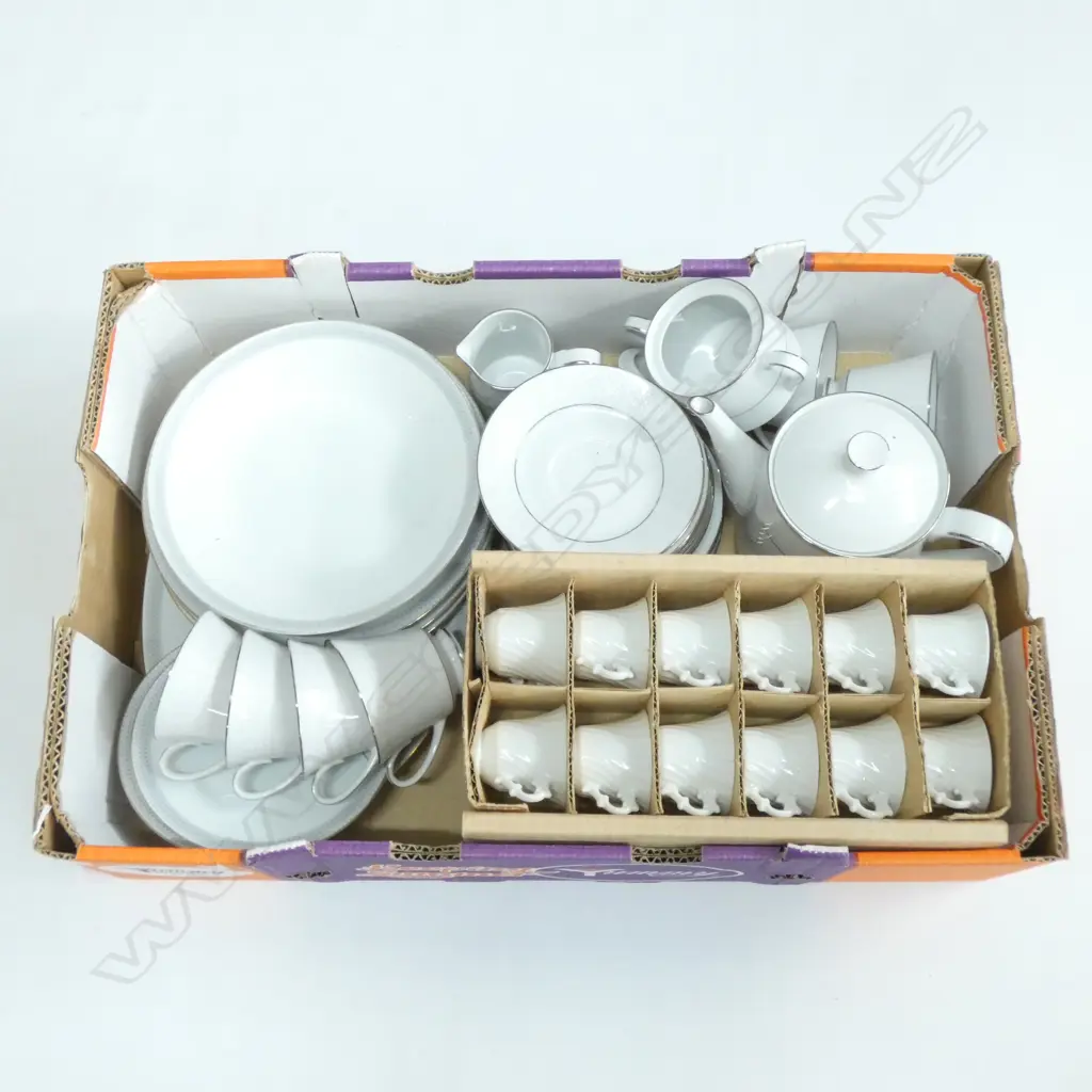 BOX LOT NORITAKE 'TAHOE'  Image 1++