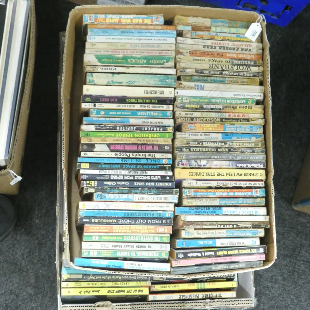 2 BOXES OF SCI FI PULPS Image 1++