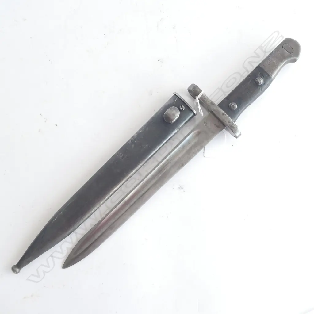 M.1935 TURKISH MAUSER BAYONET & STEEL SCABBARD, OVERALL 395mm Image 1++
