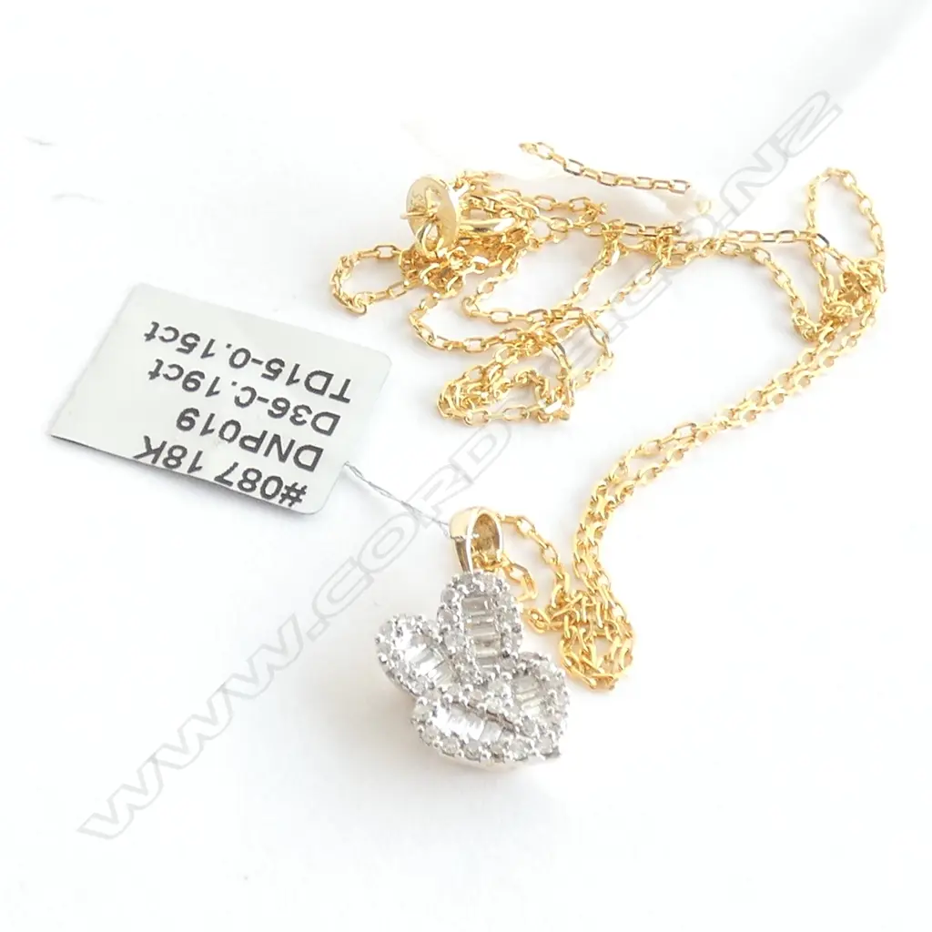 18ct YELLOW GOLD AND DIAMOND PENDANT ON GOLD PLATED SILVER CHAIN TDW 0.34ct Image 1++