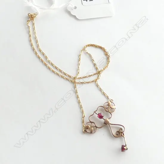 PENDANT, ART NOUVEAU, 9ct GOLD