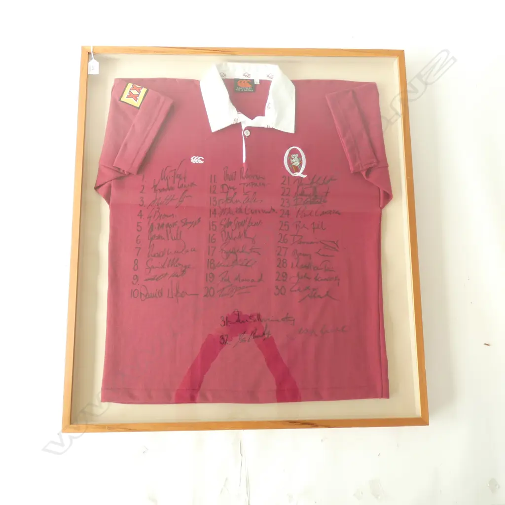 QUEENSLAND REDS RUGBY UNION SIGNED JERSEY, FRAMED 860 x760mm Image 1++