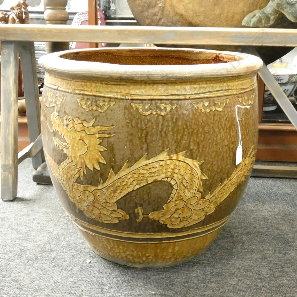 NEAR PR CHINESE DRAGON POTS H.420mm & 380mm Image 1++