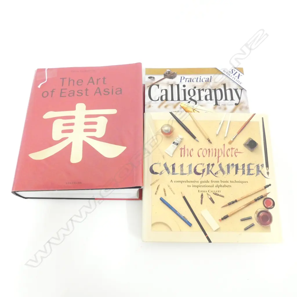3 BOOKS; 2X CALLIGRAPHY, ART OF EAST ASIA Image 1++