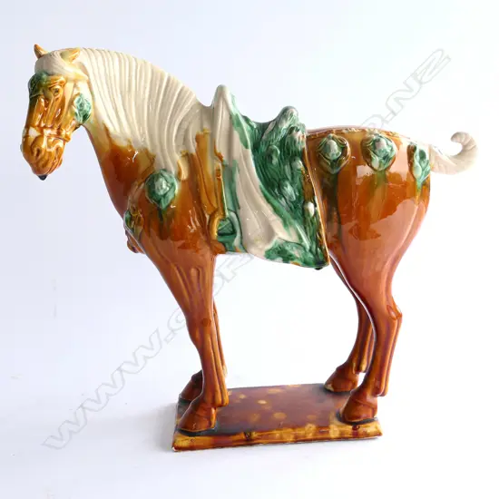 LARGE TANG-STYLE HORSE, H. 360MM