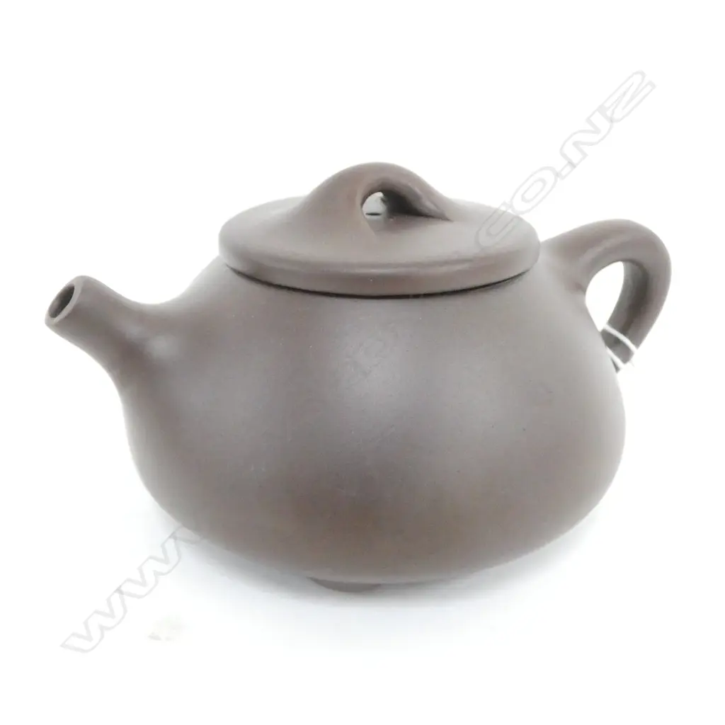 CHINESE ZI SHA TEAPOT L 140 MM Image 1++