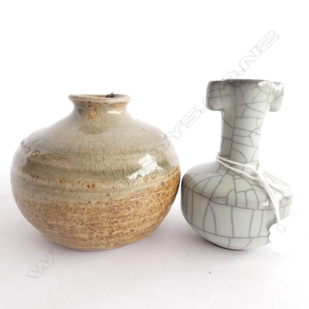 2 SMALL CHINESE VASES H. 80MM Image 1++