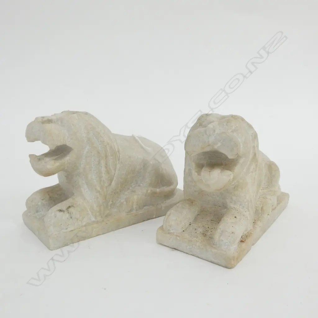 PR SOAPSTONE CARVED LIONS L.165mm Image 1++
