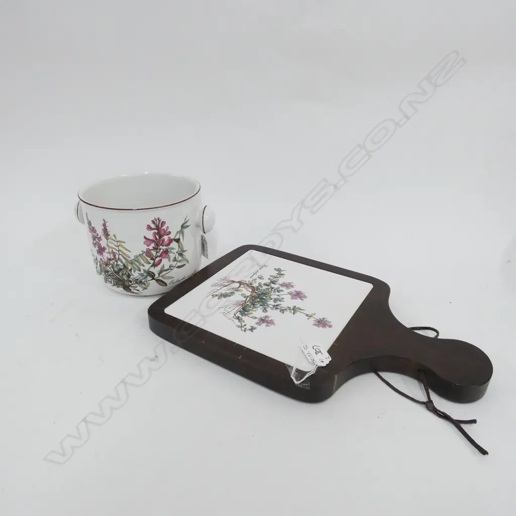 VILLEROY & BOCH BOTANICA ICE BUCKET (H. 135MM) & WOODEN FRAMED CHEESE BOARD (370 X235MM) ... Image 1++