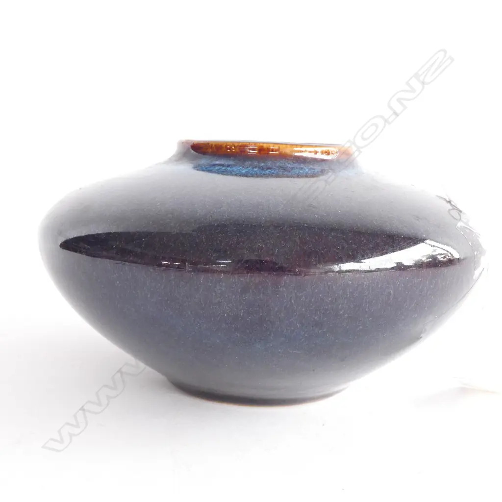 MING DYNASTY SYLE VASE BLUE GLAZE 210MM DIA Image 1++