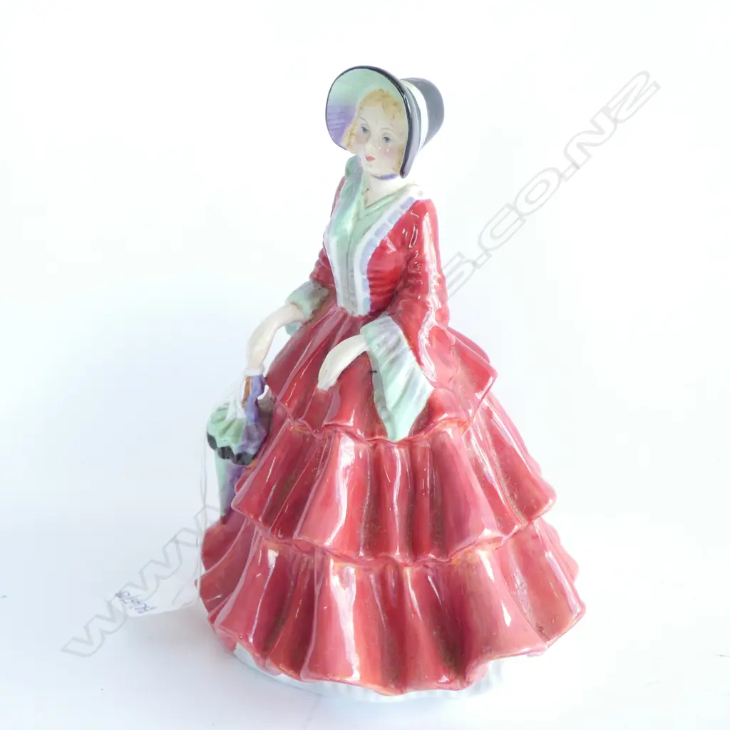 PARAGON FIGURE 'LADY GWENDOLINE' 50MR H. 170mm Image 1++