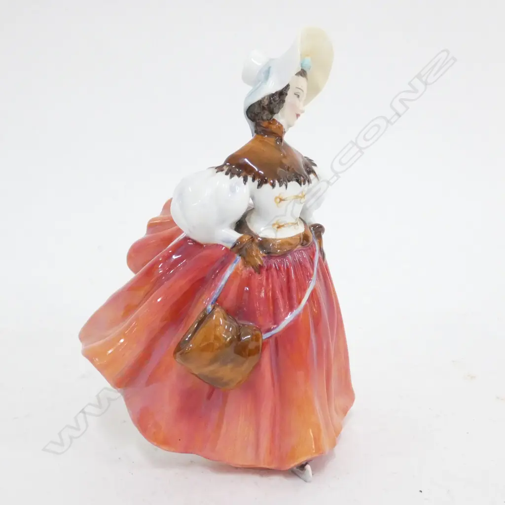 R/DOULTON FIGURE 'THE SKATER' HN2117 H.180mm Image 1++
