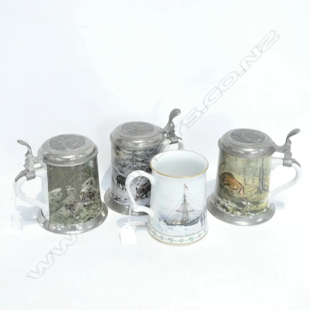 4 OLD PORCELAIN TANKARDS - 3 KAISER WITH PEWTER LIDS H. 170MM Image 1++
