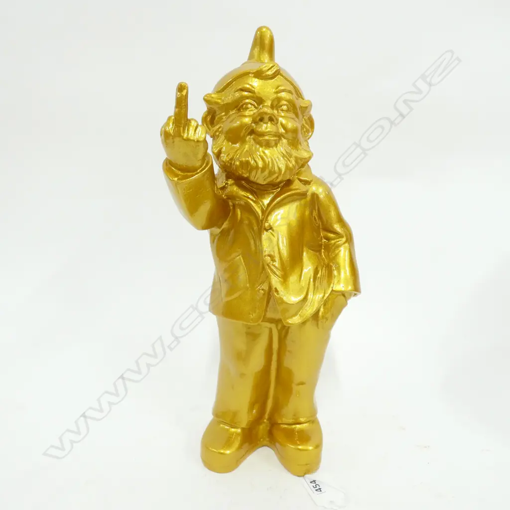 MODERN GNOME GIVING THE FINGER METALLIC GOLD... Image 1++