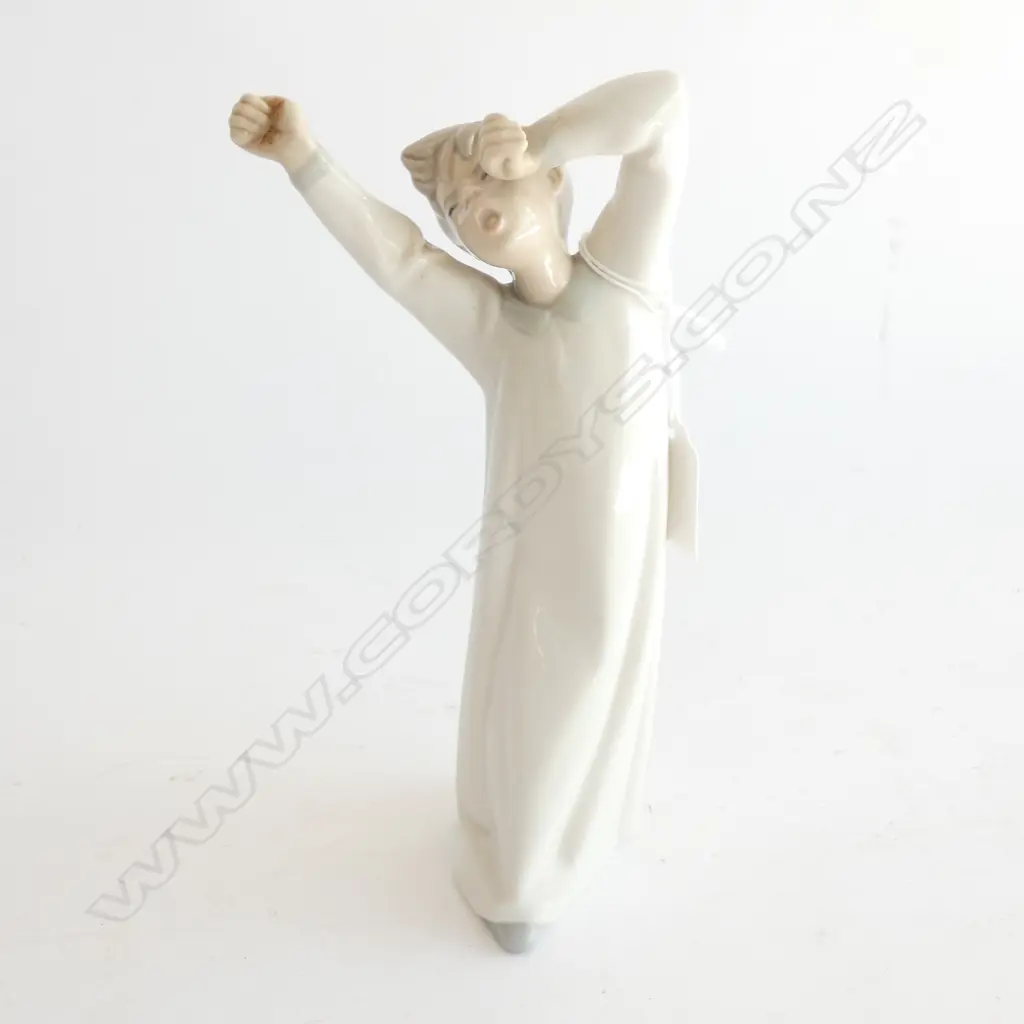 LLADRO WAKING BOY #4870 H.215mm Image 1++
