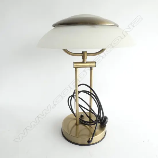 80'S MODERNIST LAMP