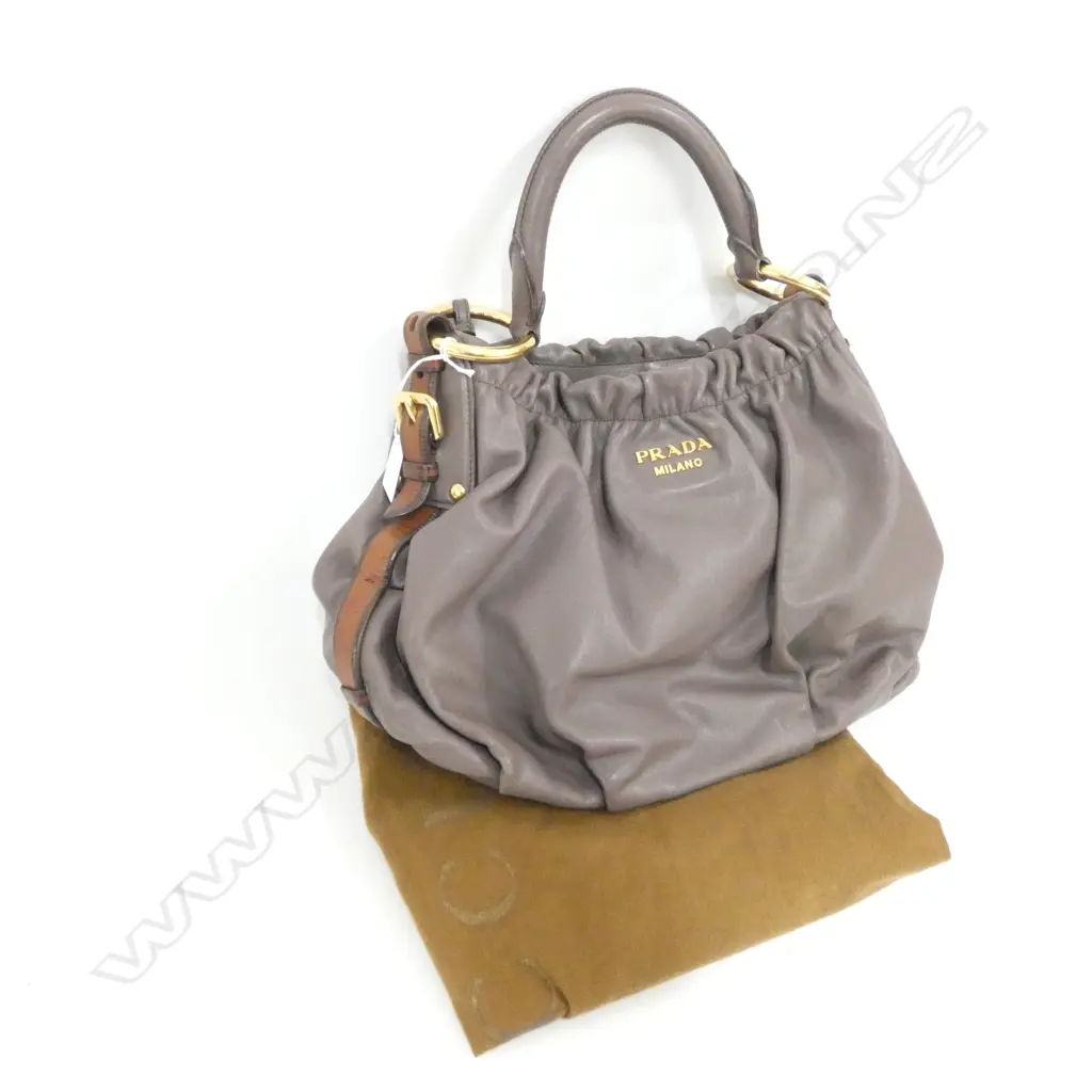 PRADA? LEATHER BAG Image 1++