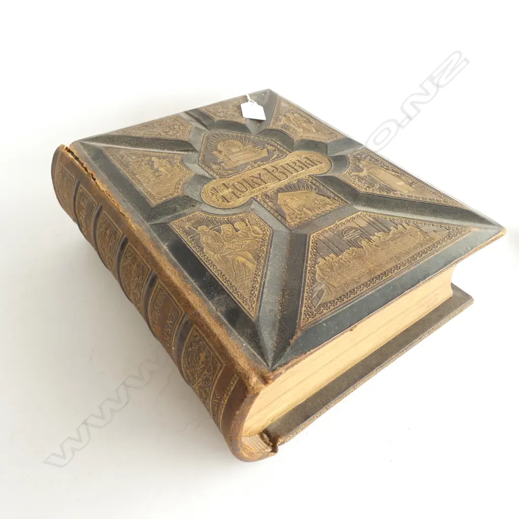 ANTIQUE BIBLE L.320mm Image 1++
