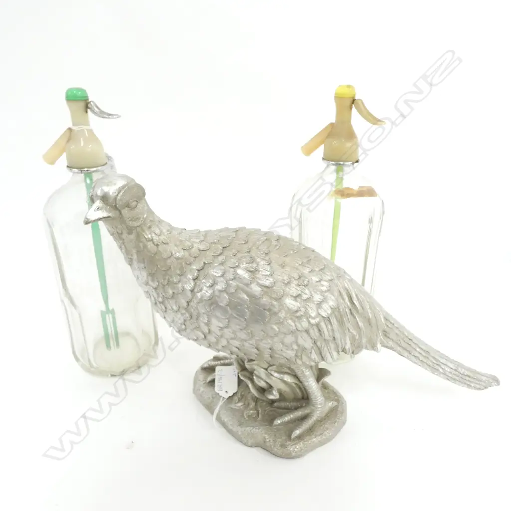 SILVER RESIN PHEASANT L.400mm + 2 VINTAGE SODA SYPHONS Image 1++