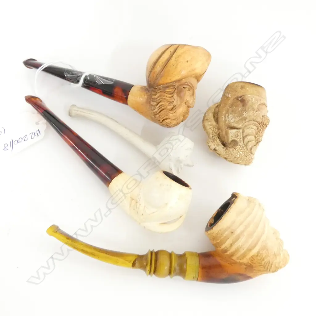 CLAY PIPE/3 MEERSHAUM + ONE A/F BOWL Image 1++