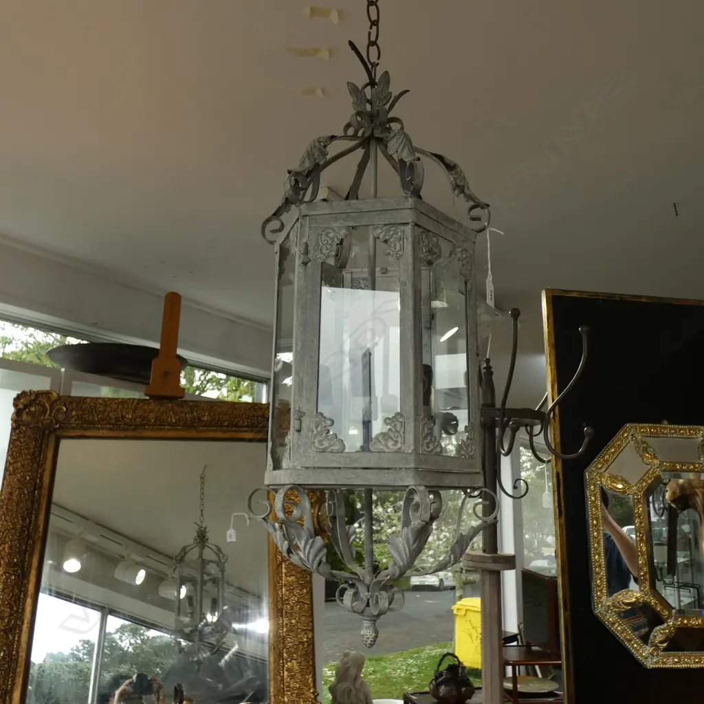 6 SIDED METAL LANTERN H.670mm Image 1++