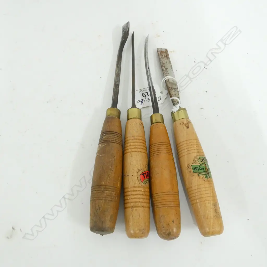 HENRY TAYLOR CARVING CHISELS Image 1++
