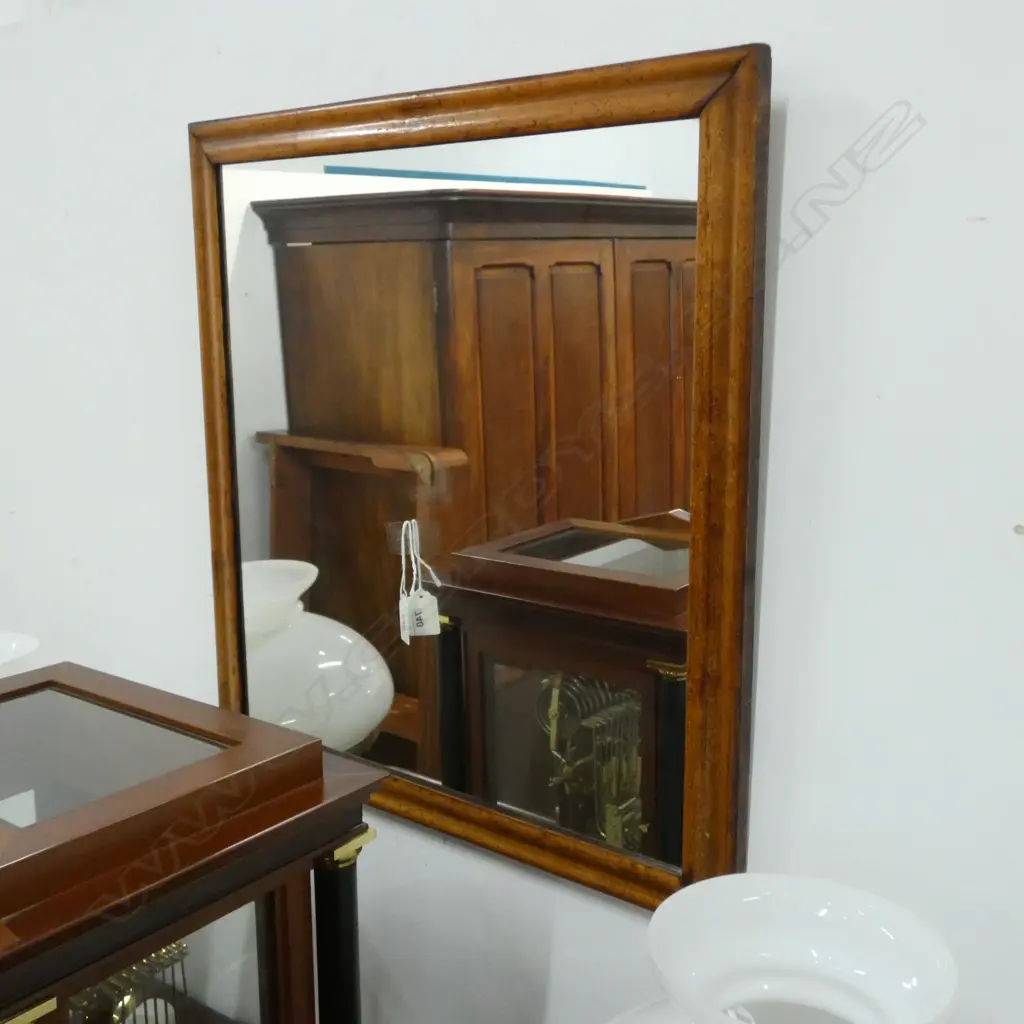 MIRROR 545x510mm Image 1++