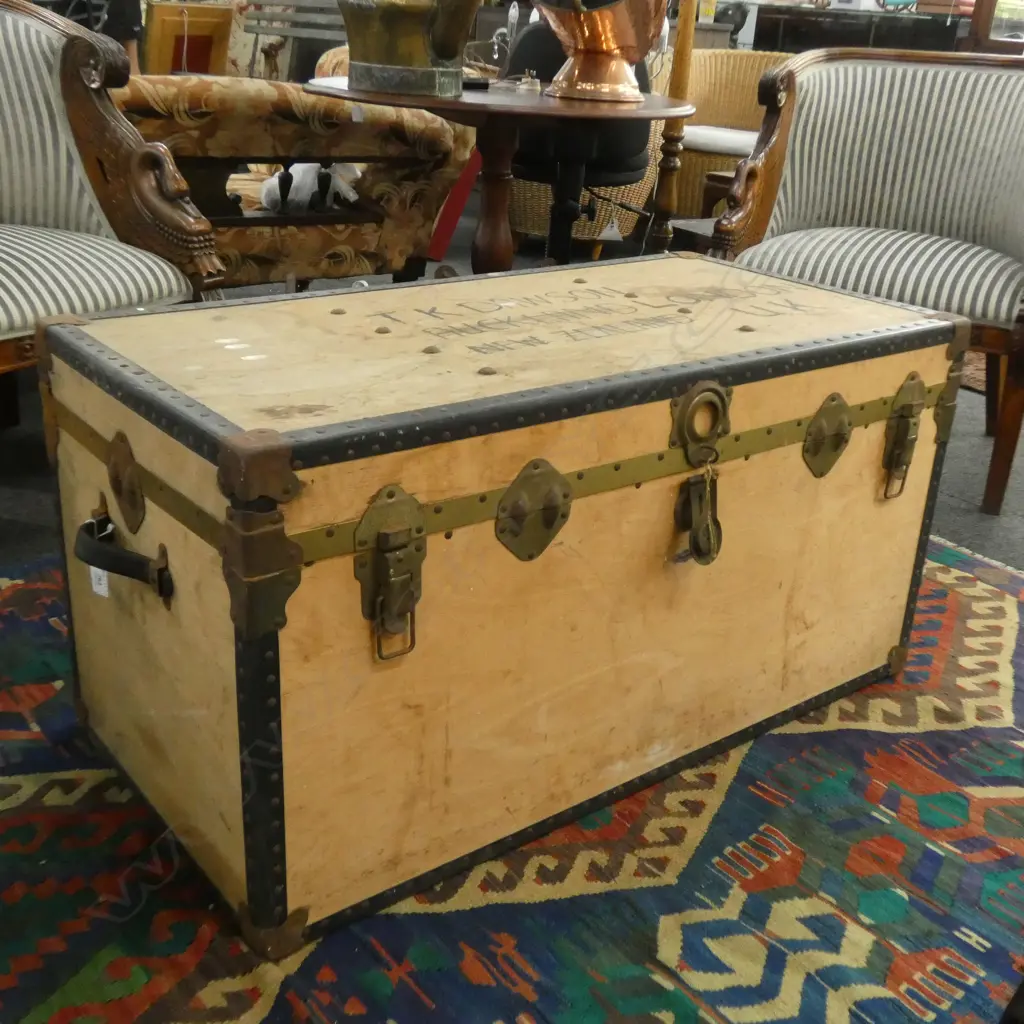 STEAMER TRUNK... Image 1++