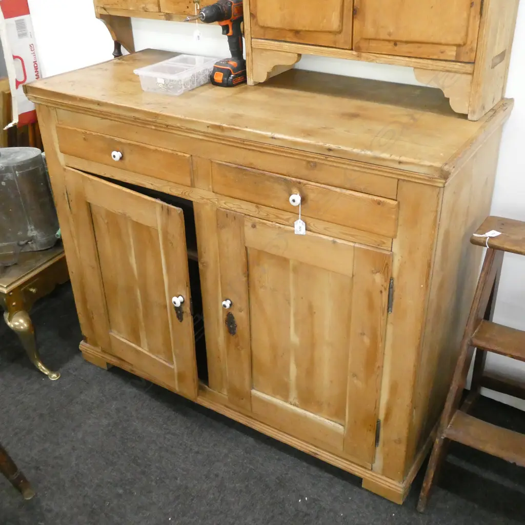 VICTORIAN COUNTRY PINE DRESSER BASE.... Image 1++