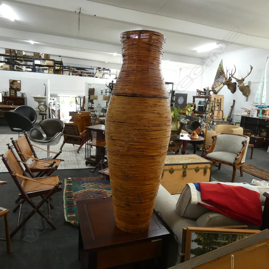 2 PART TALL CANE VASE H.1310mm Image 1++