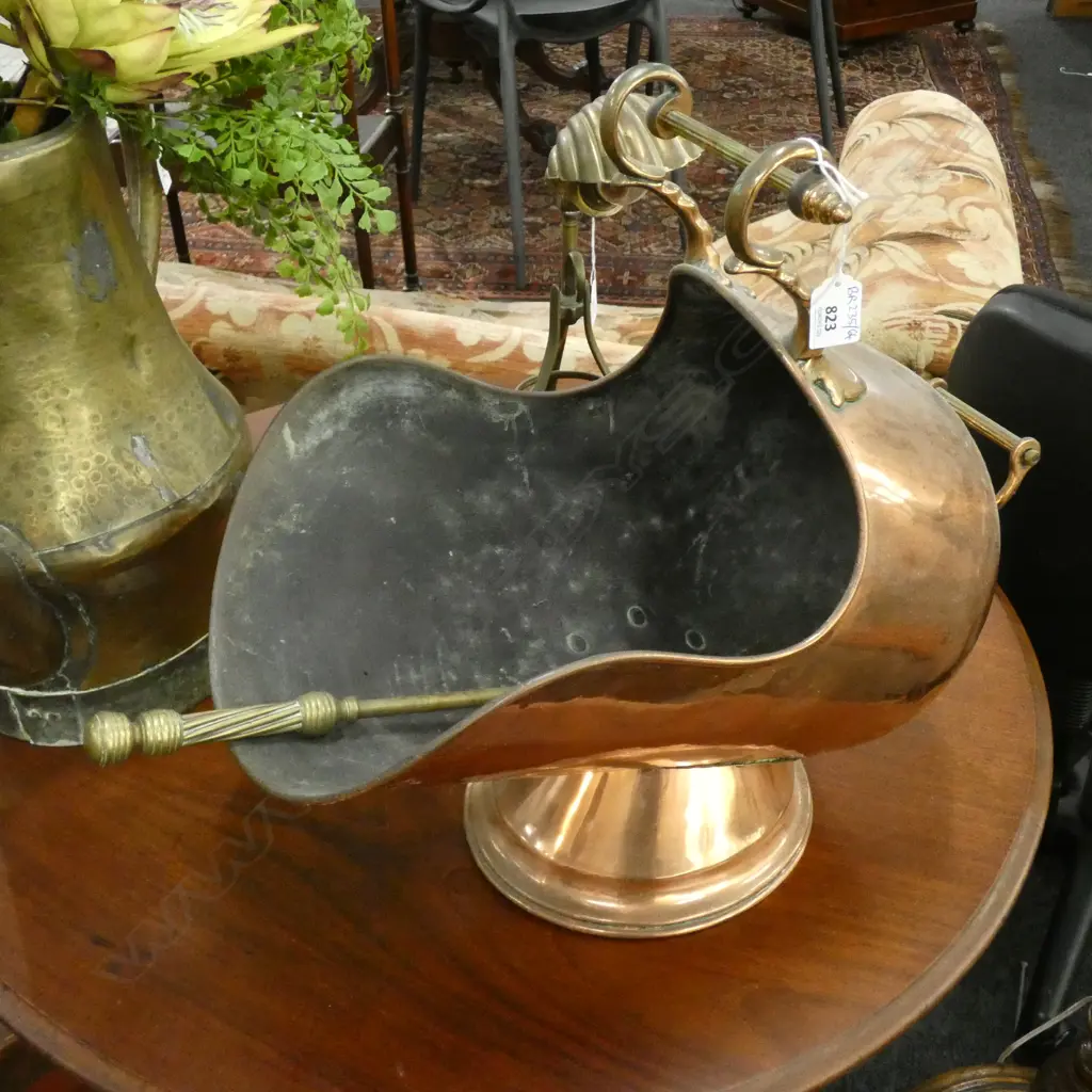 COPPER VICTORIAN COAL SKUTTLE L.450mm Image 1++