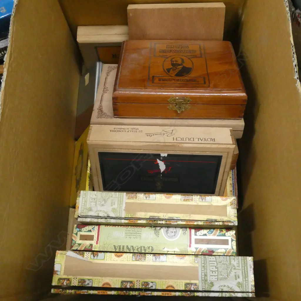 ASST EMPTY CIGAR BOXES Image 1++