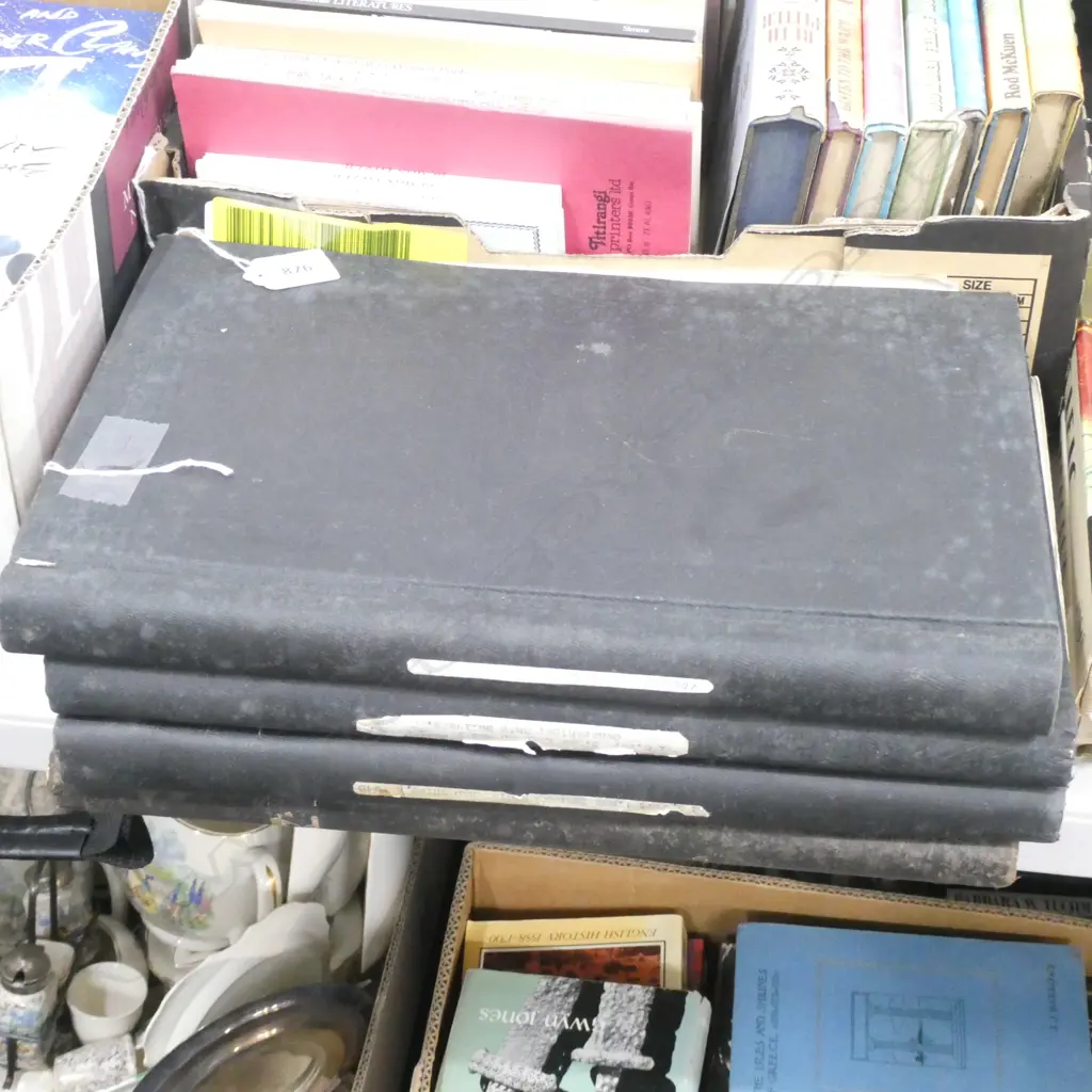4 VOLS. ON NZ SHIPPING Image 1++