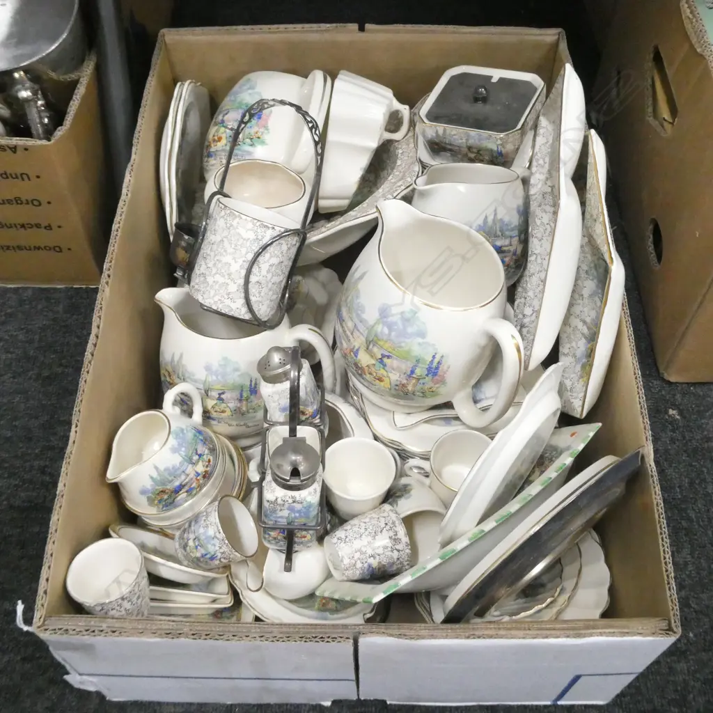 BOX LOT LANDCASTER SANDLAND 'IN AN OLD WORLD GARDEN' DINNER SERVICE + ASST PCES  Image 1++