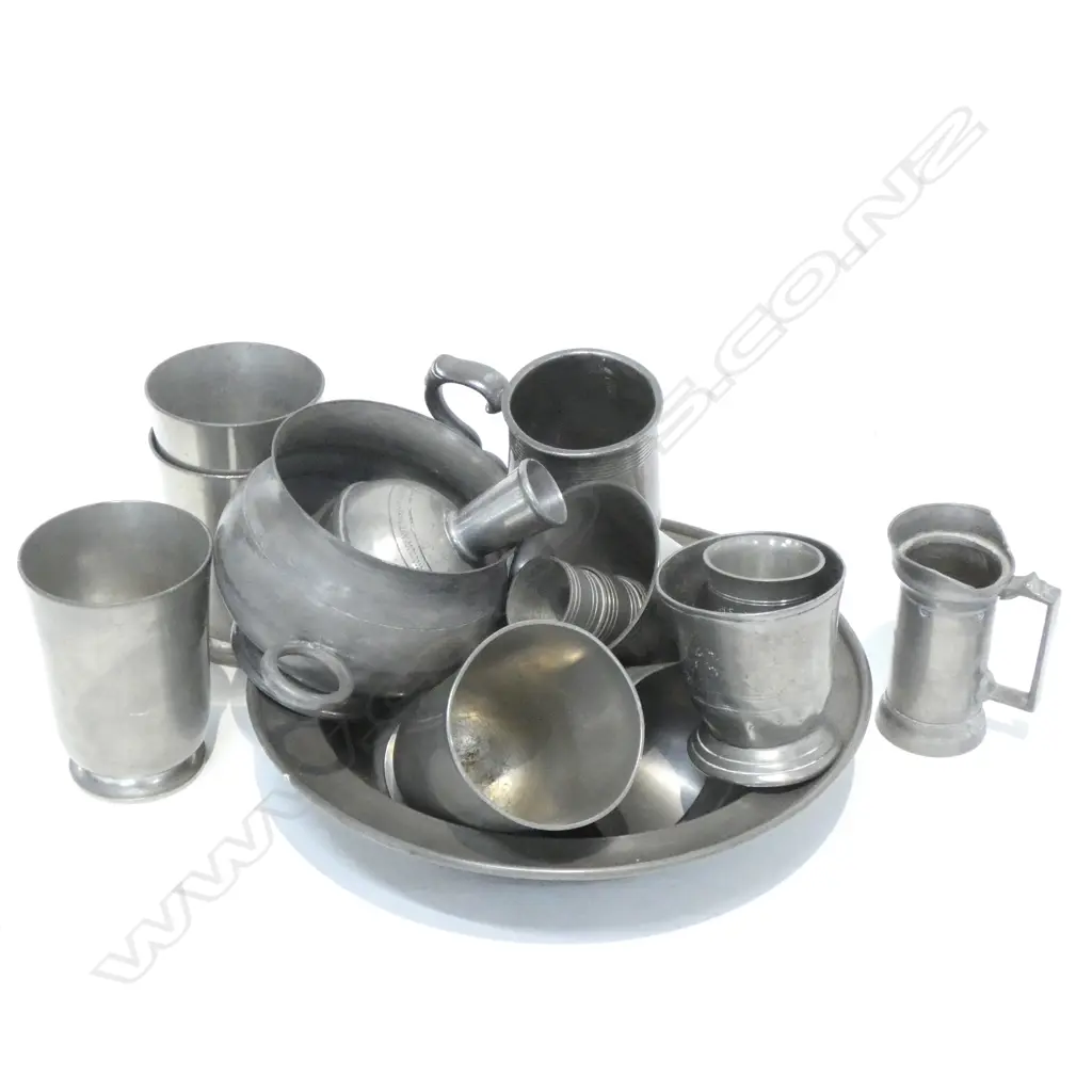 LOT ASST CONTINENTAL PEWTER PLATE TANKARDS ETC Image 1++