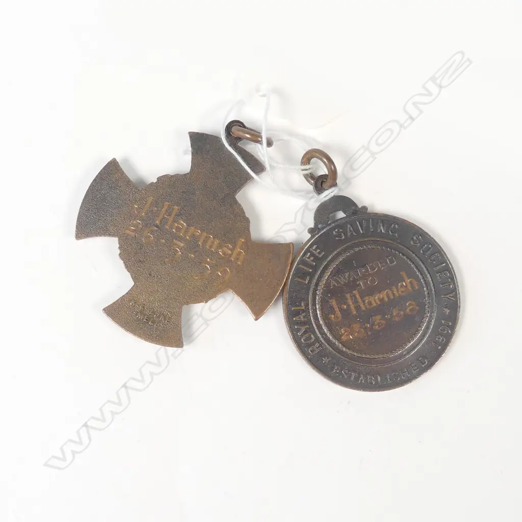 2 BRONZE LIFE SAVING MEDALS Image 1++