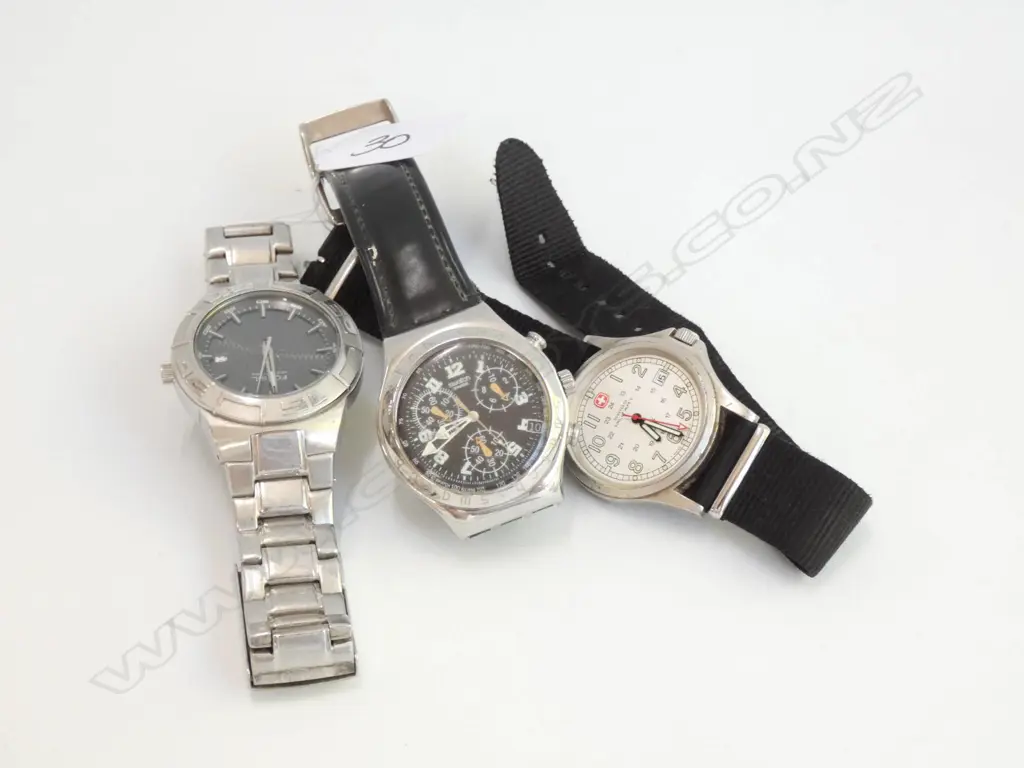 3 GENTS WATCHES; FOSSIL, SWISS MILITARY, SWATCH Image 1++
