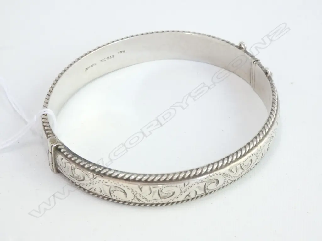 VINTAGE STG SILVER BANGLE (NO SAFETY CHAIN) 18.8 GMS Image 1++