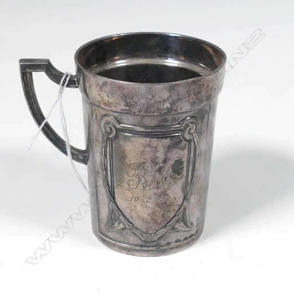 W.M.S SILVER PLATE SANTA TODDY CUP H.75MM 137 GMS Image 1++