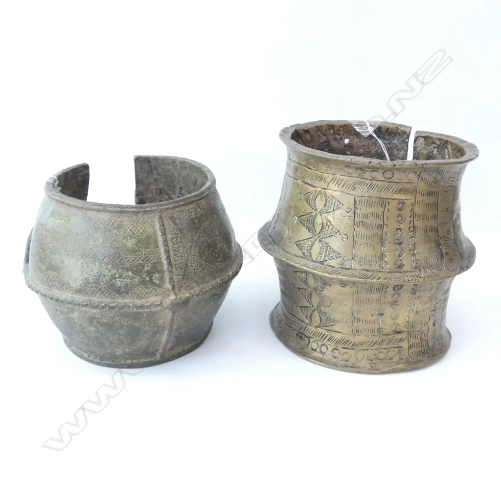 2 OLD SENUFO WIDE BRONZE CURRENCY BRACELETS/CUFFS Image 1++