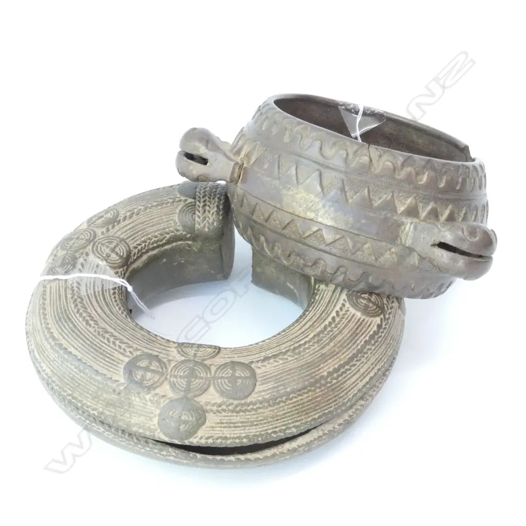 2 OLD SENUFO BRONZE CURRENCY BRACELETS Image 1++