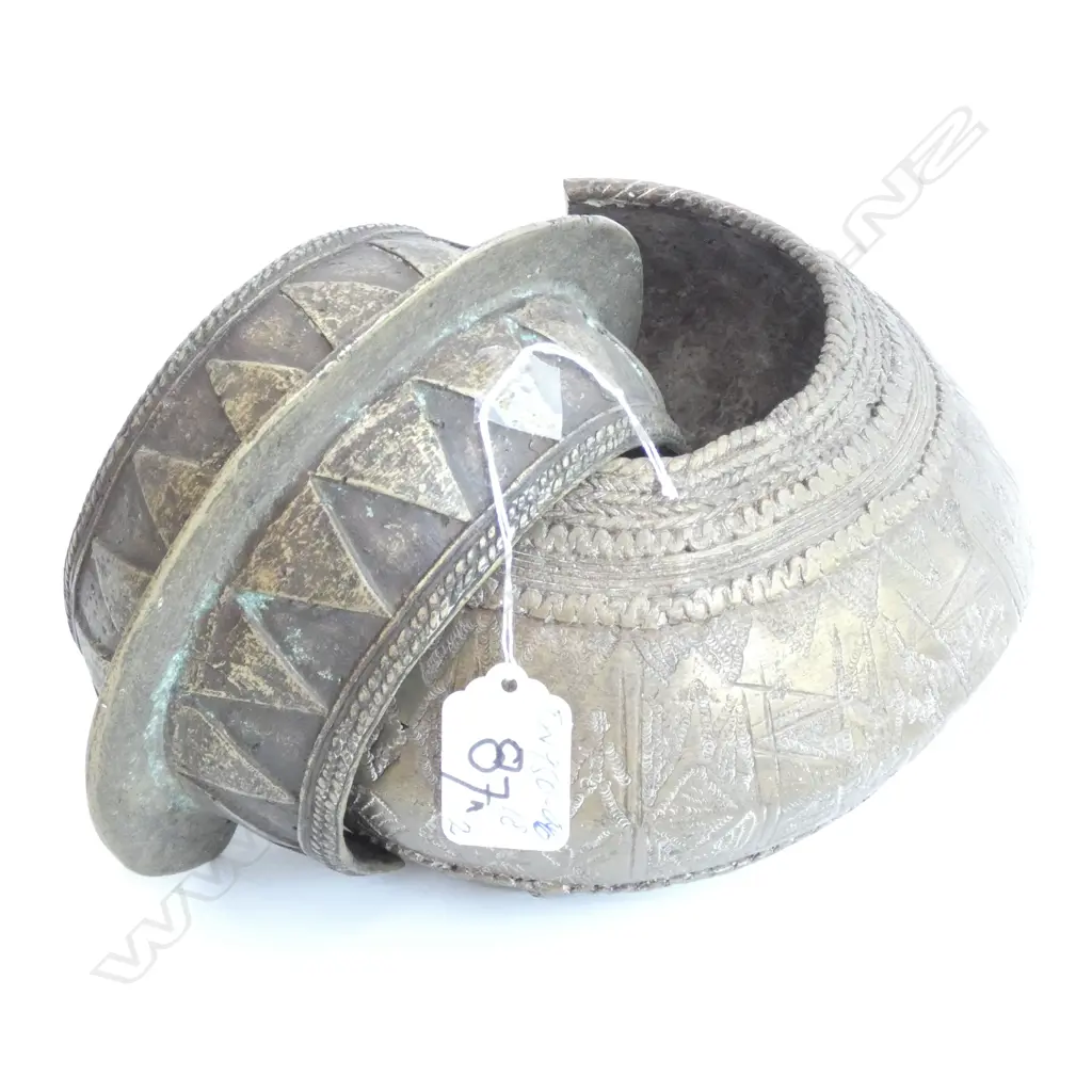 2 OLD SENUFO AFRICA LGE BRONZE CURRENCY BANGLES Image 1++