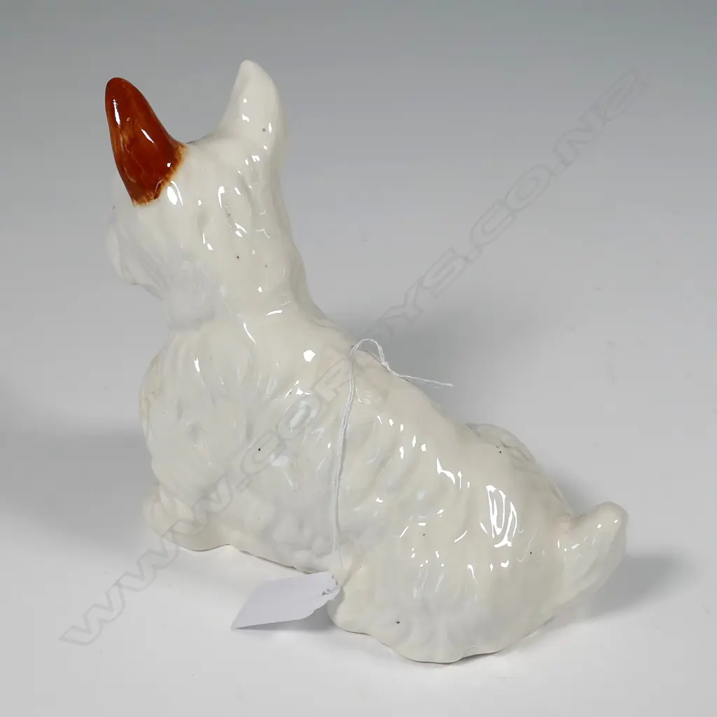 BESWICK SEATED TERRIER H.160MM Image 1++