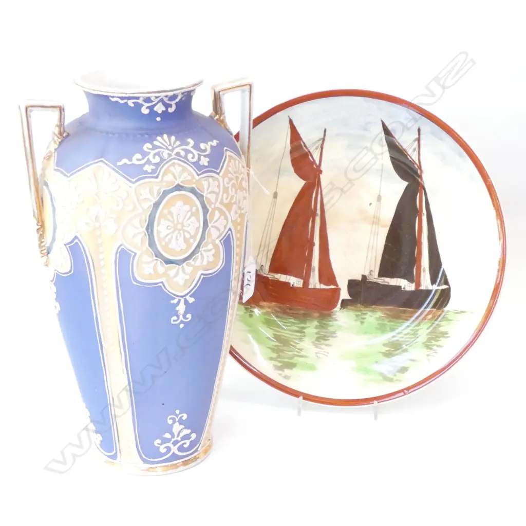 ROYAL DOULTON PLATE +NIPPON VASE H 320 MM Image 1++