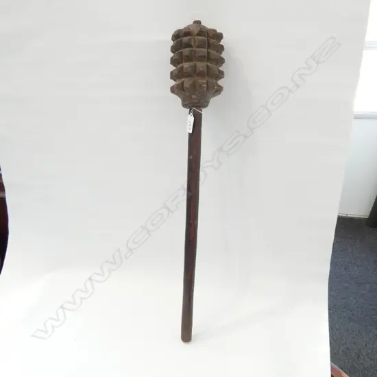 HEAVY WOODEN THROWING CLUB, PORT MORESBY PNG 640MM L