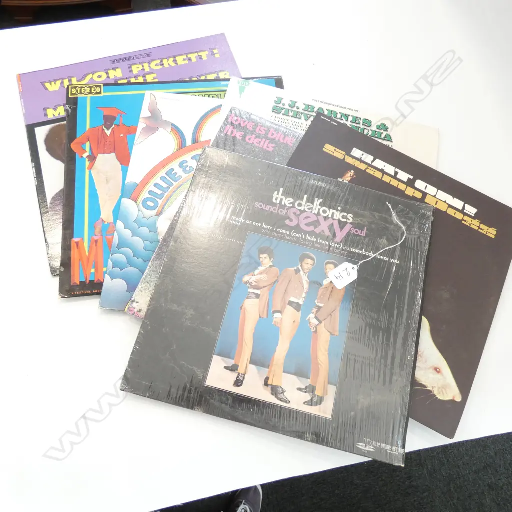 7 AMERICAN PRESSING RECORDS DELFONICS/DELLS /JJ BARNES ETC Image 1++