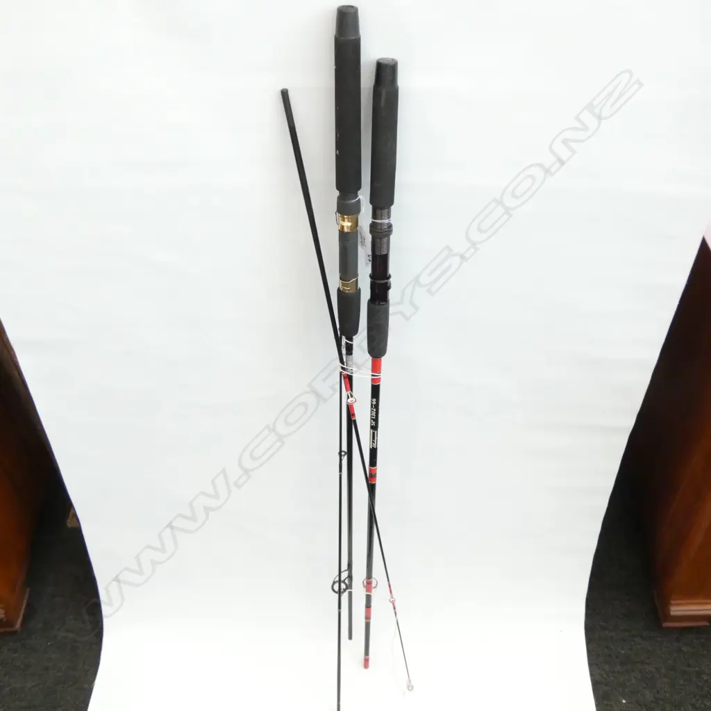 2 PCE KILWELL 6'6'' SHAKESPEARE SPINNER ROD PLUS 2 PCE ALEXTO SPORTS COMPOSITE FISHFIGHTER SPIN ROD  Image 1++